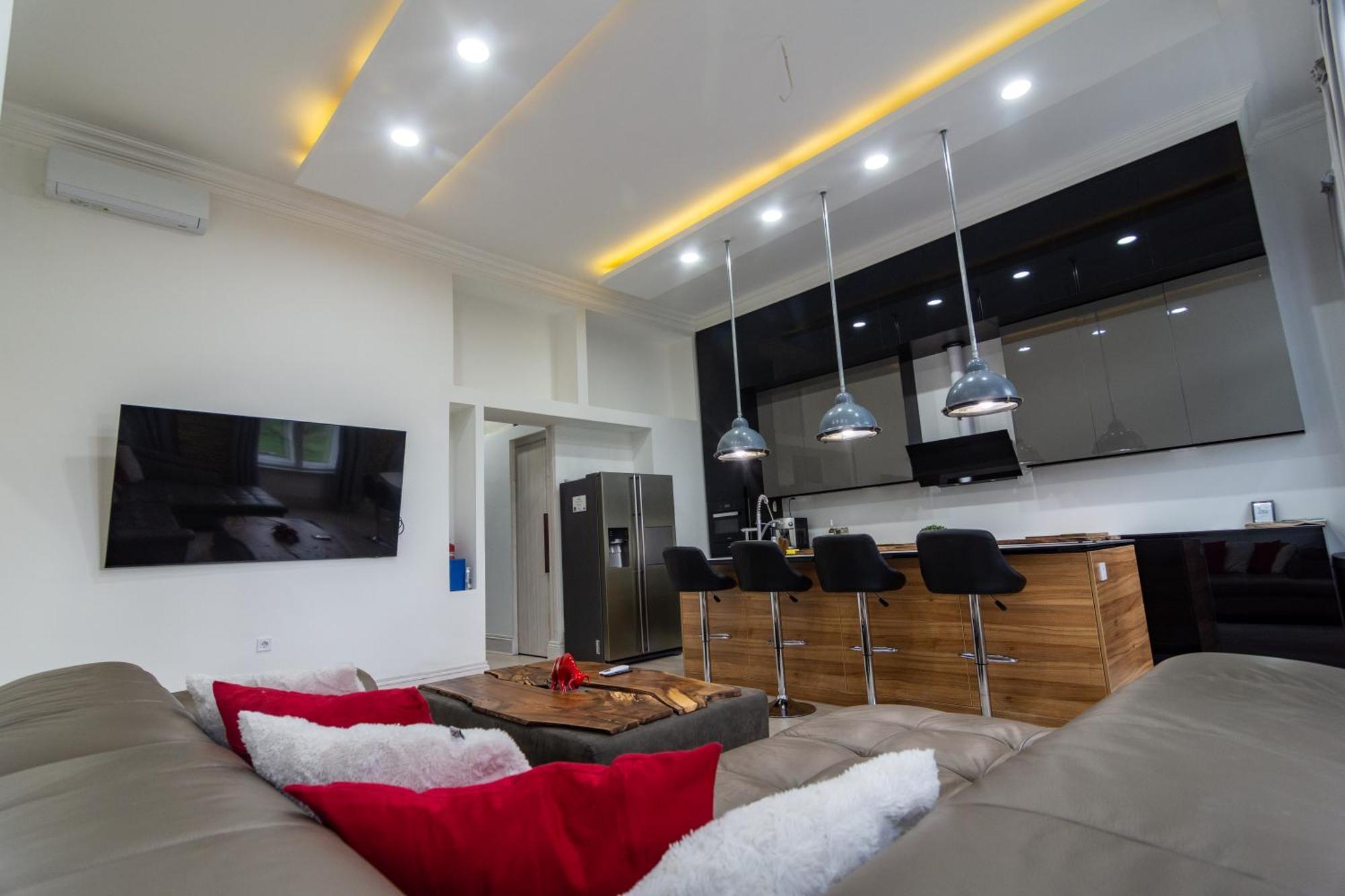 Tower Szeged Belvarosi Exkluziv Panoramas Apartman - Free Parking Buitenkant foto