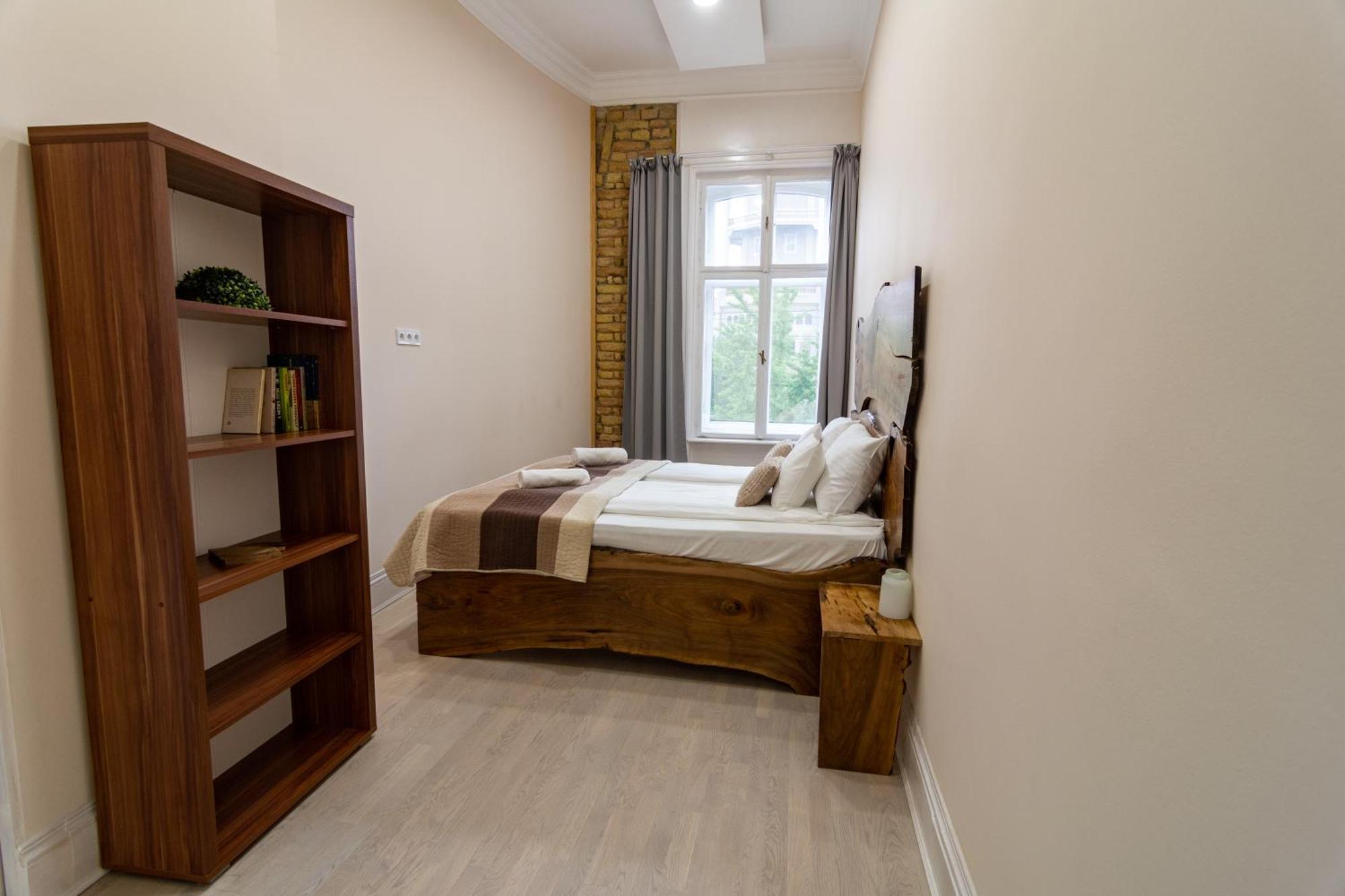 Tower Szeged Belvarosi Exkluziv Panoramas Apartman - Free Parking Buitenkant foto